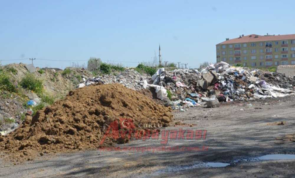 Çorlu'nun Girişi Hafriyat Alanı