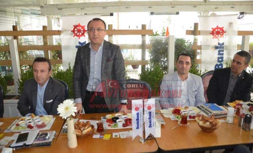 Denizbank`ın Trakya Bölge Toplantısı Çorlu`da Yapıldı