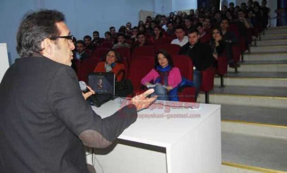 Cem Özer Çorlu'da Öğrencilerle Buluştu