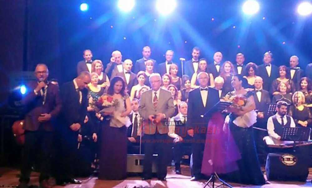 Çorlu Kültür Merkezi'nde İlk Konser Düzenlendi