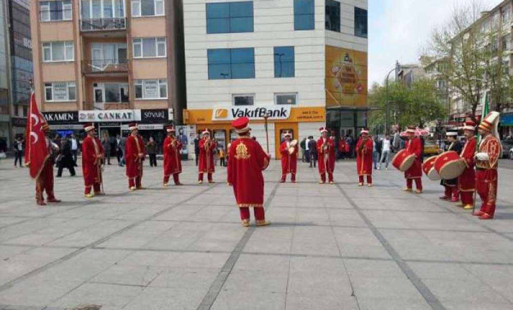 Kutlu Doğum Haftası`na Mehteranlı Başlangıç