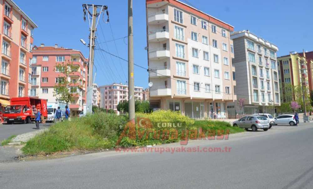 Kaldırımlar Yarım Yamalak