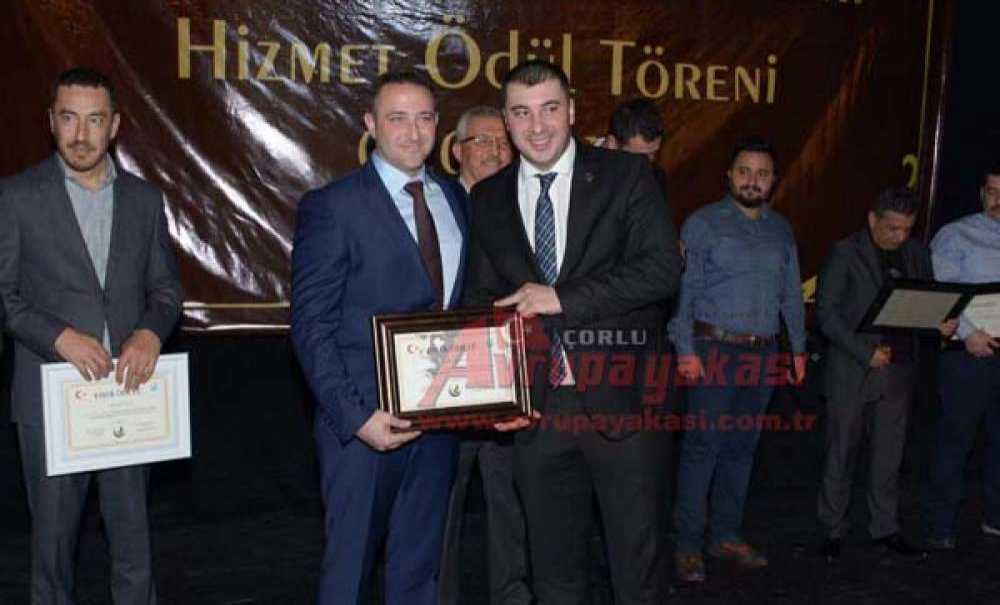 Çorlu Ülkü Ocaklarından Ödül Töreni
