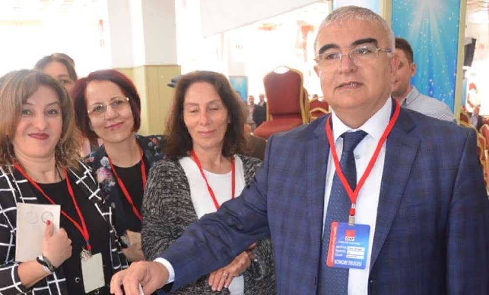 Chp'nin Yeni İlçe Başkanı İsmail Akar Oldu