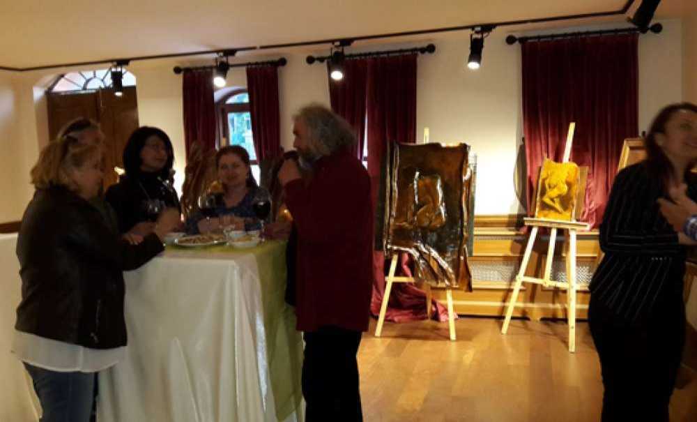 Çorlu`da Deriye Güzelleme Sergisi Açıldı