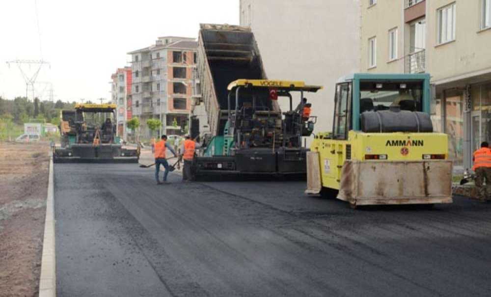 Çorlu Belediyesi Asfalt Sezonunu Alipaşa Mahallesi'nde Açtı