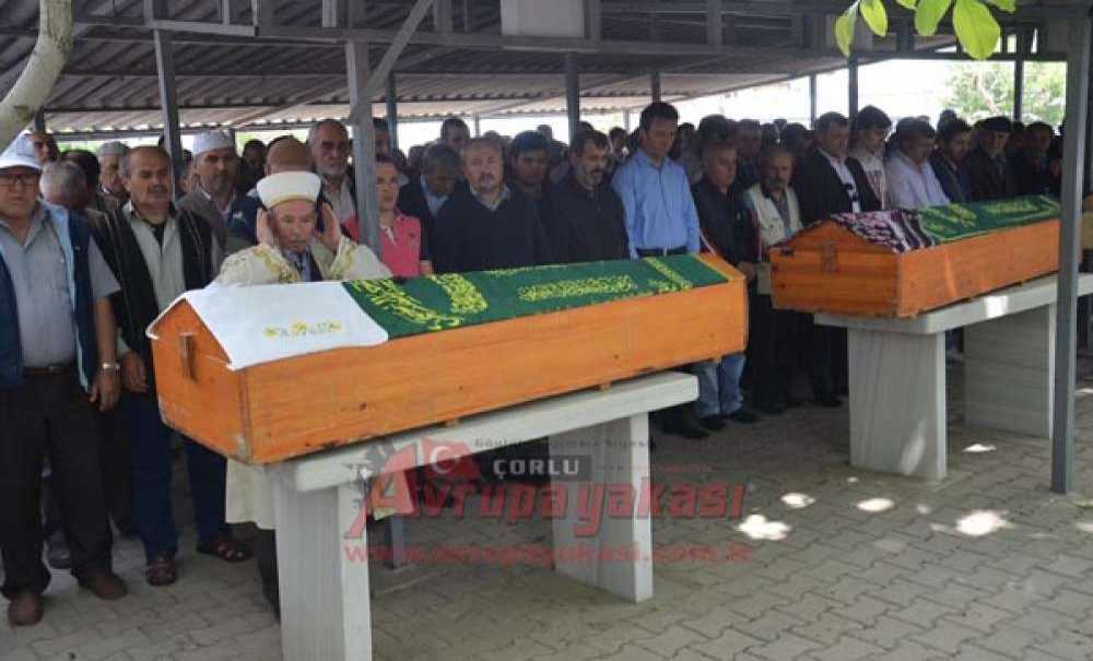 Minibüsün Altında Kalan Kadın Kurtarılamadı