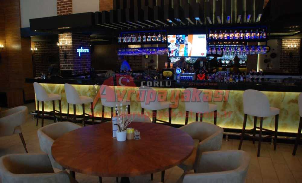 Çorlu`nun Yeni Buluşma Noktası Sphere Divan Otel`de Açıldı