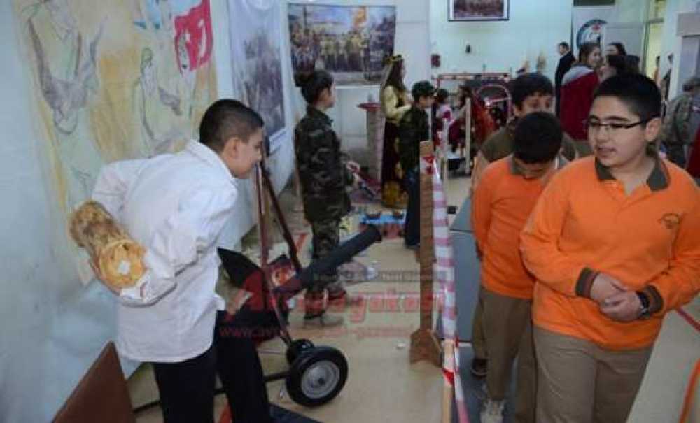 Furtuni Ve İsak Pinhas Ortaokulu Resim Kulübü'nden Çanakkale Sergisi