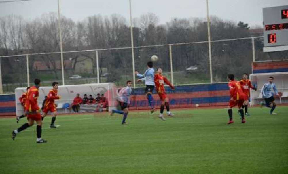 Sanayispor Ve Çorluspor`un Gençleri Yenişemedi