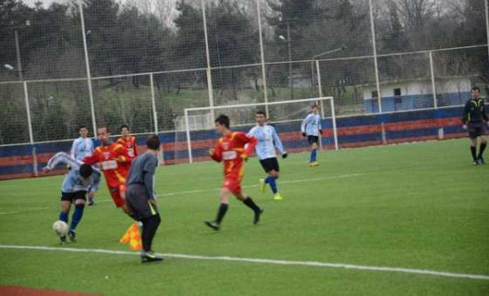 Sanayispor Ve Çorluspor`un Gençleri Yenişemedi