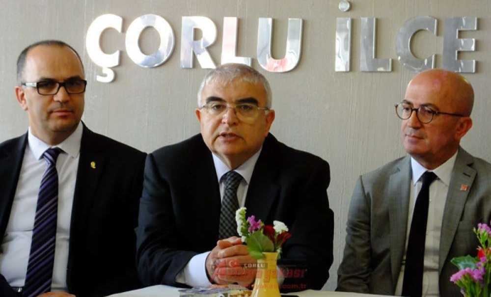 Başkan Albayrak'tan Çorlu Chp'ye Ziyaret