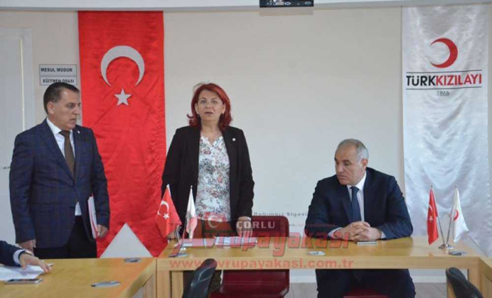 Türkiye Kızılay Derneği Başkanı Selime Dodurka:“El Ele Verirsek Bu İşi Başarırız”