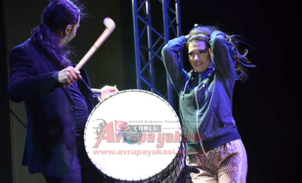 Çorlu Demet Akalın Konseri Ile Coştu