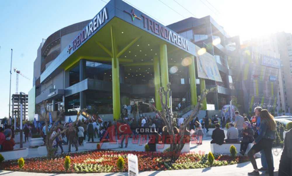 Trend Arena Ziyaretçi Akınına Uğradı