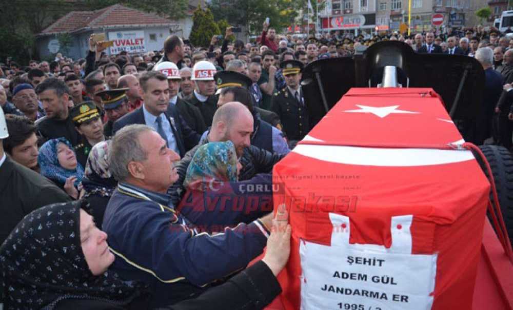 Çorlu Şehidini Uğurladı