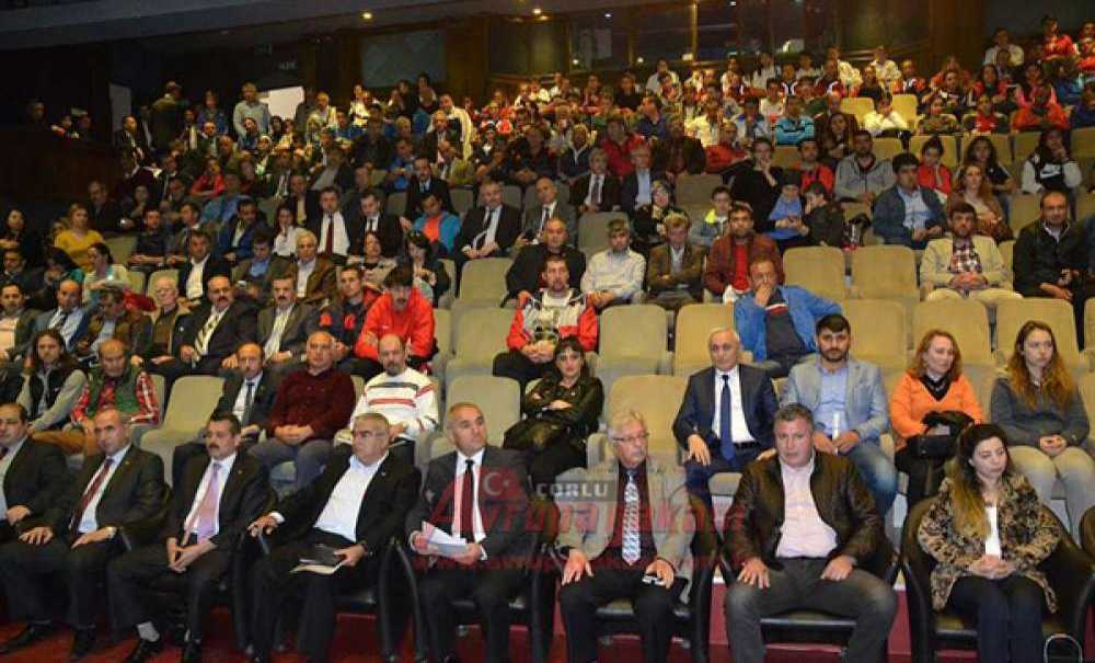 Çorlu Kaymakamlığı`nca Düzenlenen Spor Şurası Yapıldı