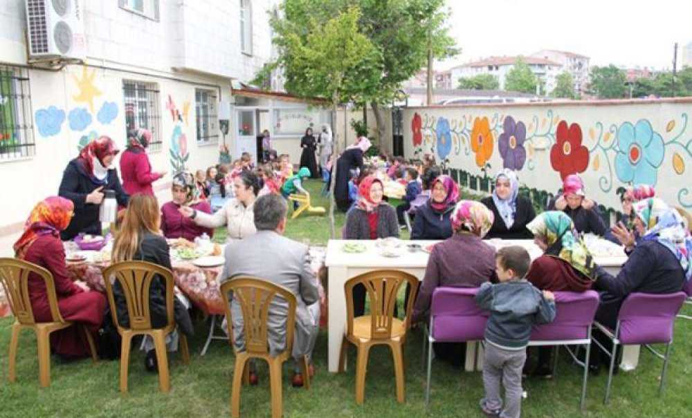 29 Ekim Cumhuriyet Anaokulu`ndan Fatih Kur`an Kursuna Ziyaret