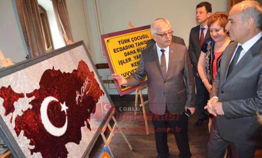 Mükerrem Ali Kayan İlkokulu Öğrencilerinden Resim Ve Tasarım Sergisi