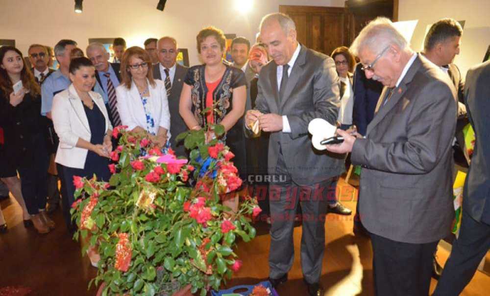 Mükerrem Ali Kayan İlkokulu Öğrencilerinden Resim Ve Tasarım Sergisi