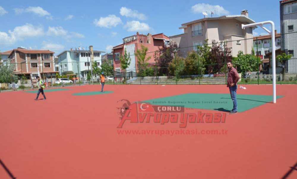 Çorlu Belediyesi'nden Basketbol Sahası