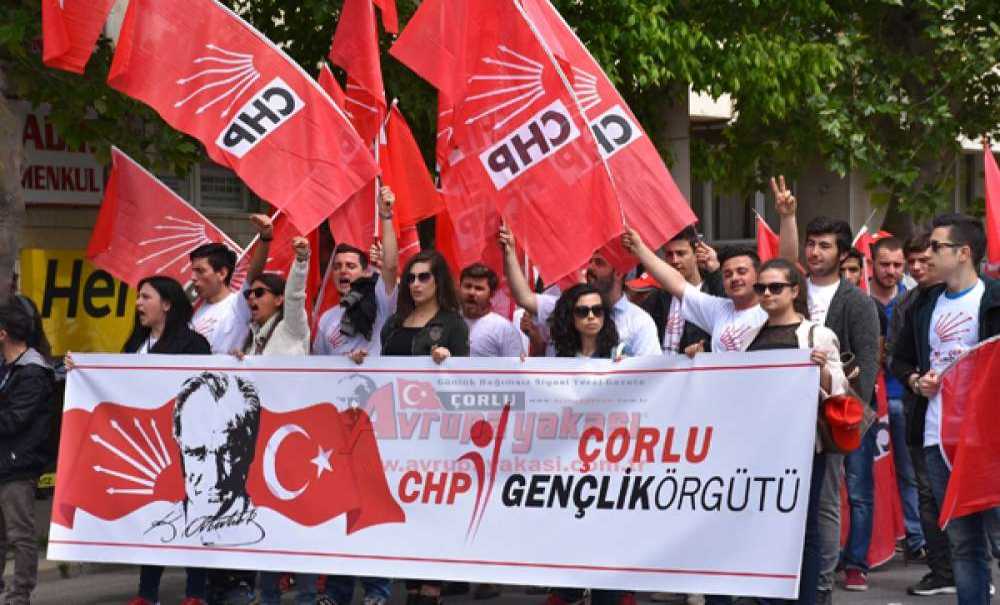 Chp`li Gençlerden 1 Mayıs Açıklaması