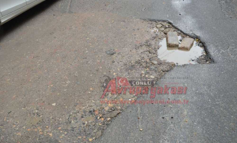 Teski Kazınca Kim Asfaltlıyor?