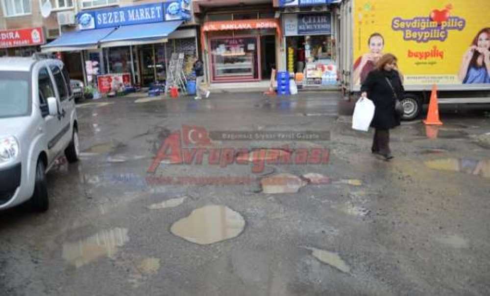 Bu Çukurlara Yürek Dayanmaz!