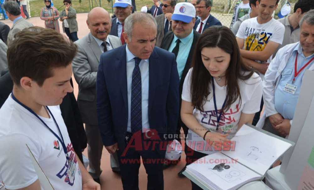 İmkb Çorlu Fen Lisesi'nden Tübitak Fuarı