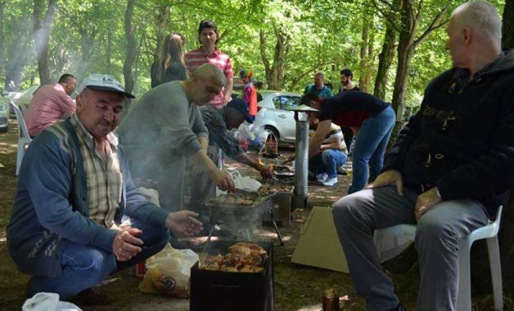 Akrabalar Piknikte Buluştu