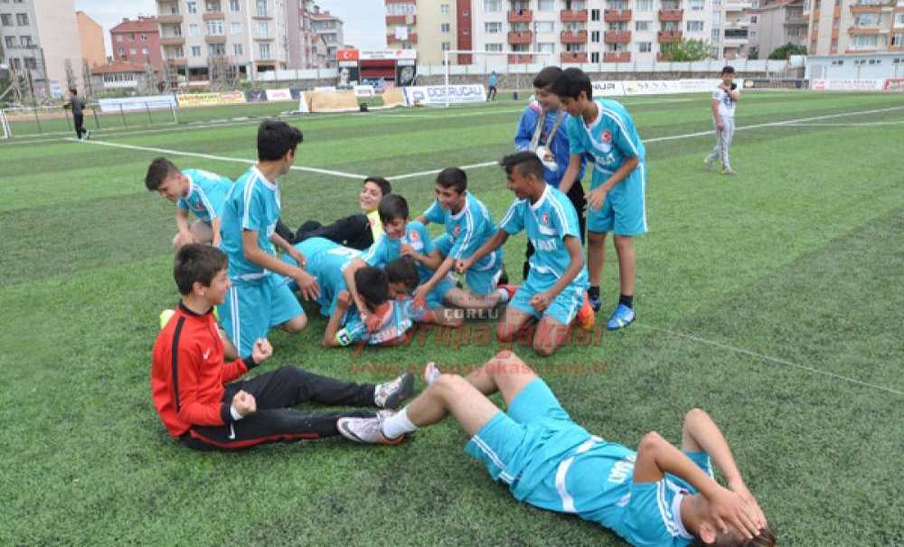 Turnuvanın Şampiyonu Cemaliye Mahallesi Oldu