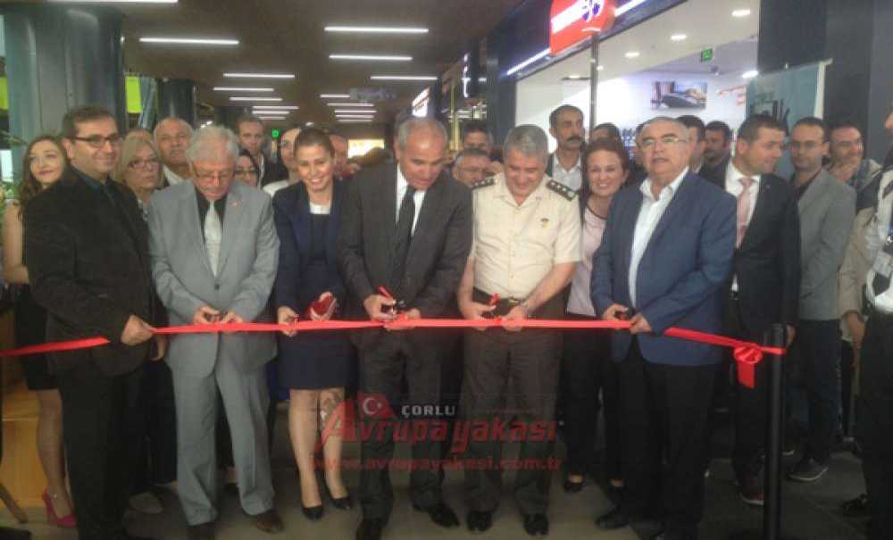 Çorlu Halk Eğitimi Merkezi'nden Resim Sergisi
