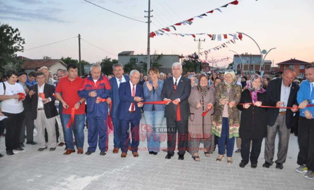 Vakıflar Mahallesi'ne Kazandırılan Sevgi Yolu Açıldı
