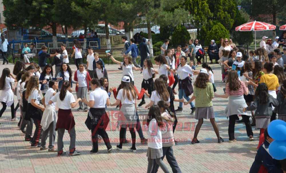 Şahinler Ortaokulu'nda Kermes