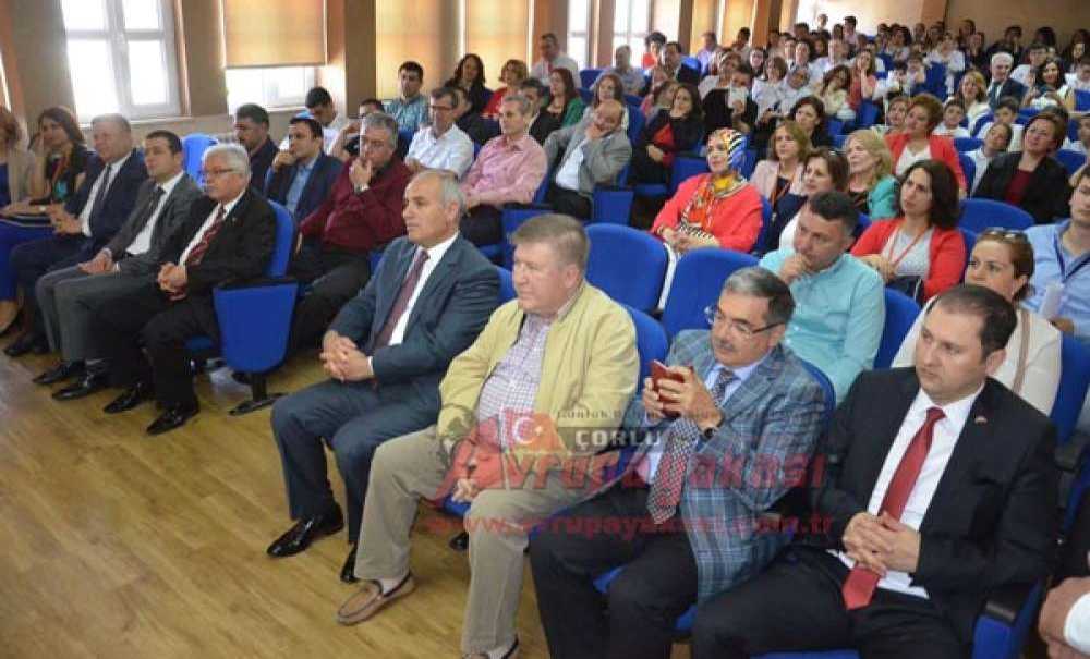 Pinhas Ortaokulu'nda Bilim Fuarı