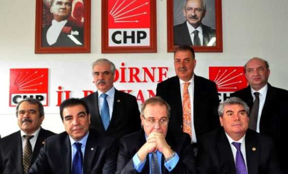 Chp Genel Başkan Yardımcıları Öztrak Ve Toprak Diyarbakır'daki Nevruz Kutlamalarını Eleştirdi