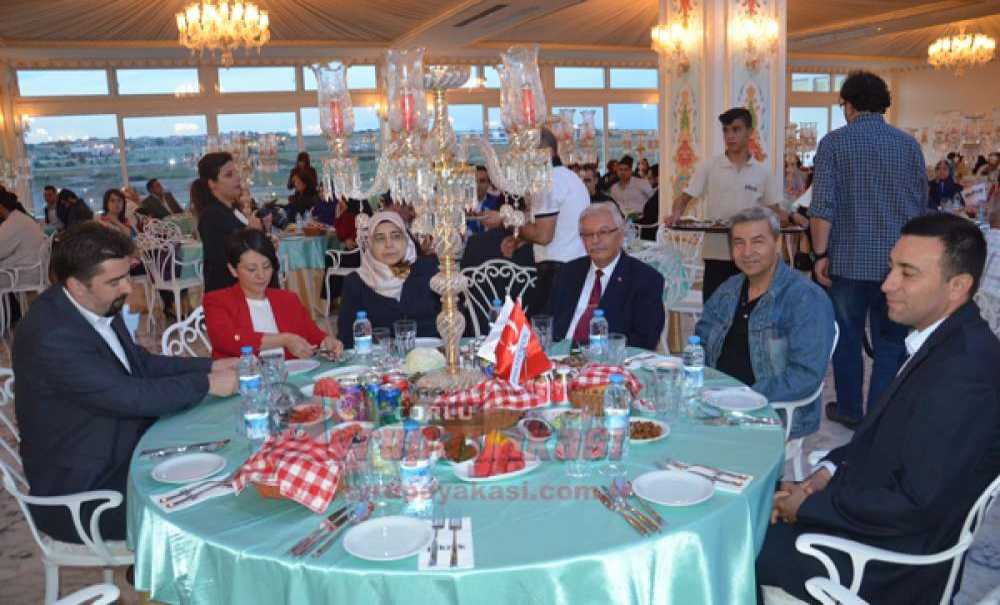 Müsiad Üyesi İşadamları İftarda Buluştu