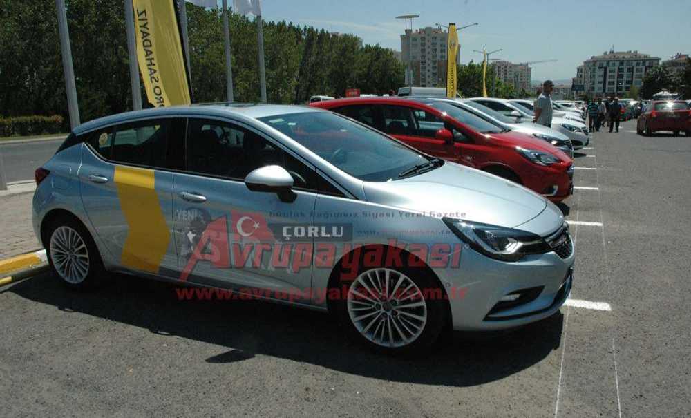 Opel Ailesi Tam Kadro Sahada