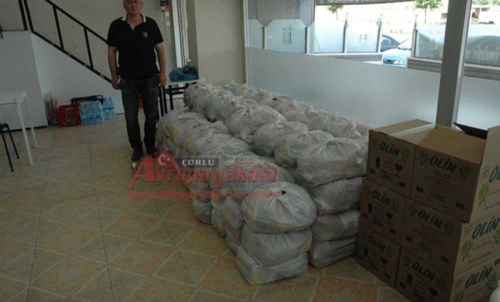 Çorlulu Beşiktaşlılardan 113 Aileye Erzak Yardımı