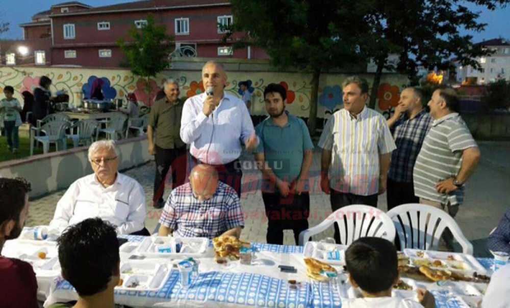 Çorlu Müftülüğü'nden Suriyelilere İftar