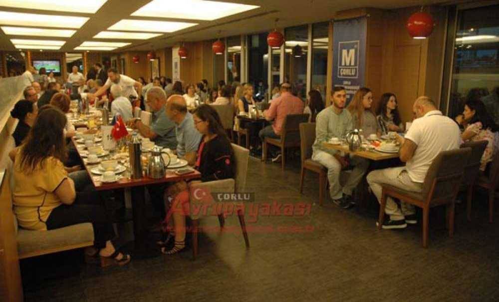 Çorlu'daki Mali Müşavirler İftarda Buluştu