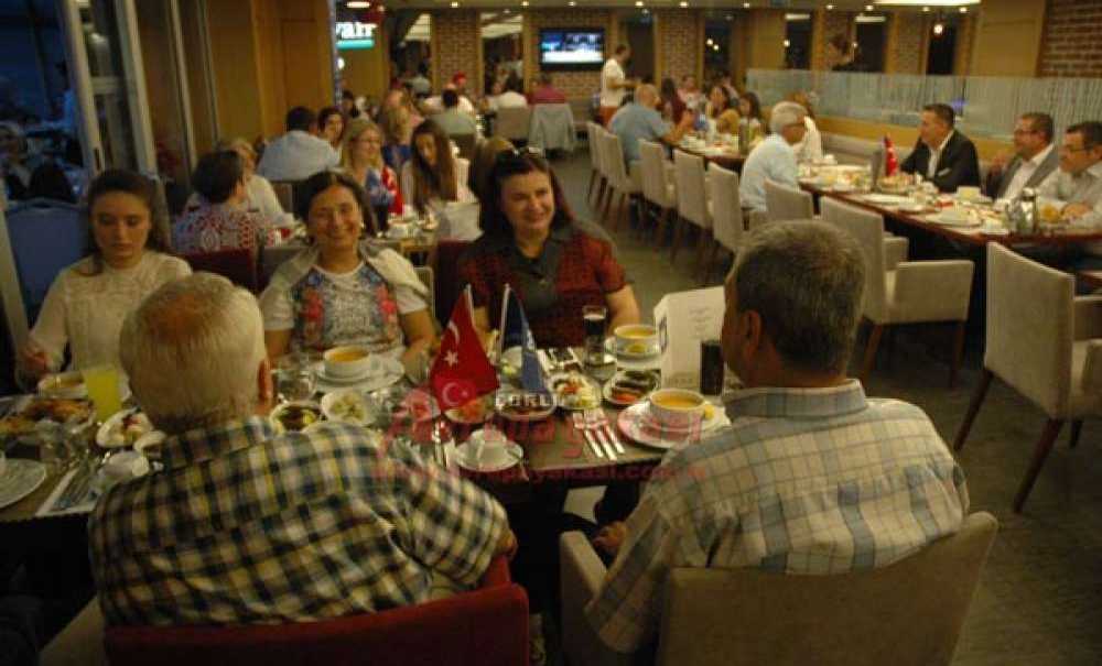 Çorlu'daki Mali Müşavirler İftarda Buluştu