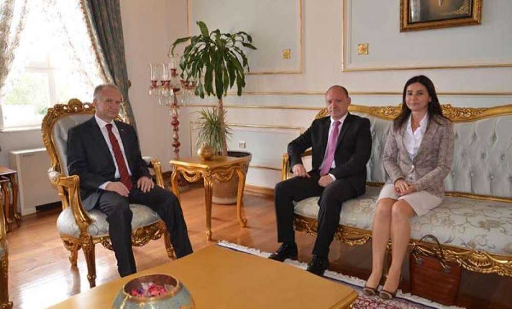 Bulgar Başkonsolostan Vali Ceylan'a Ziyaret