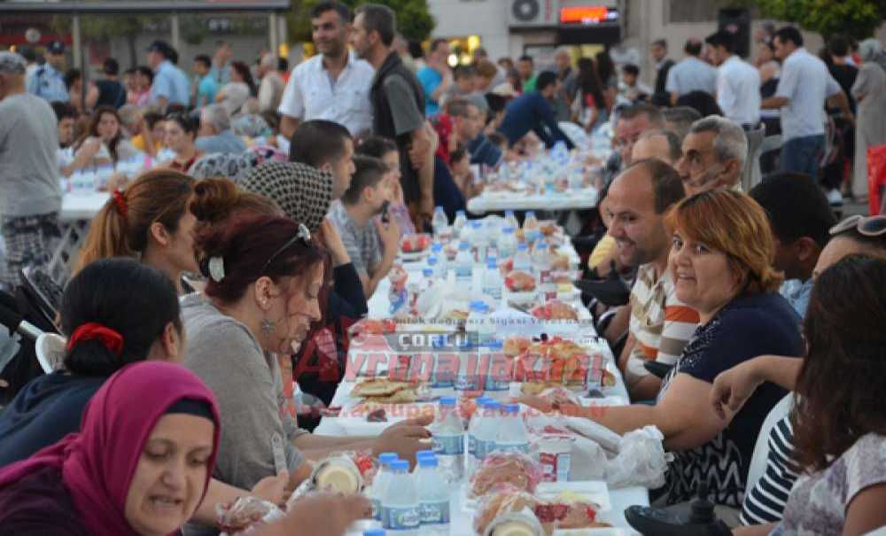 Chp Çorlu İlçe Başkanlığı'ndan İftar