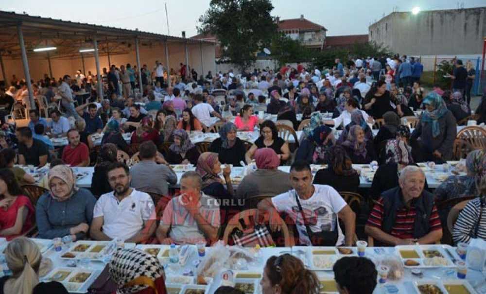 Ak Parti Milletvekili Metin Akgün'den Yulaflı'da İftar