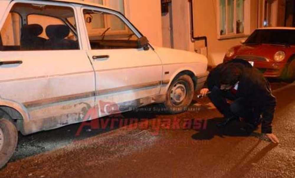 1 Otomobilde 2 Silah