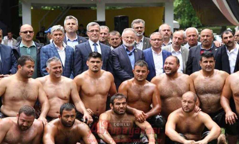 Bu Yolun Sonu Kırkpınar'a Çıkar