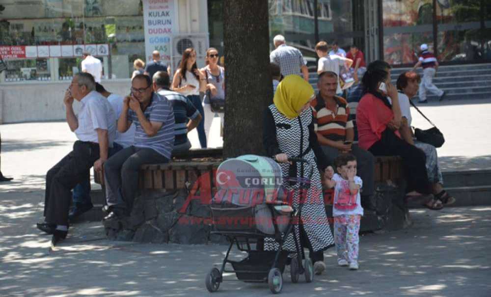 Çorlu'da Aşırı Sıcaklar Bunaltıyor