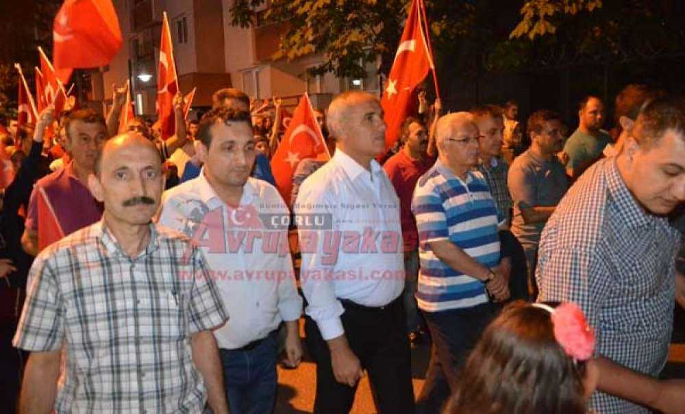 Vatandaşlar Demokrasi Nöbetinde