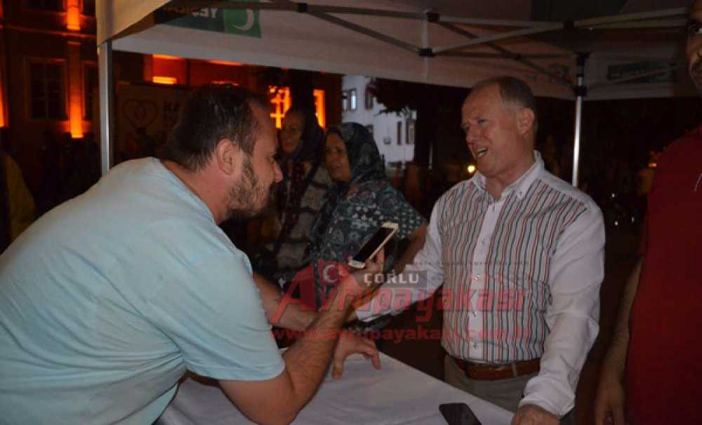 Yeşilay Tekirdağ Şubesi'nden Demokrasi Nöbetine Destek